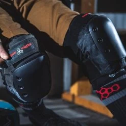 Triple Eight KP Pro Knee Pads - Black -Snow Warm Clothing 604352601023 4