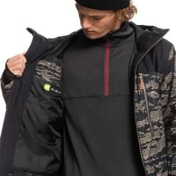 Quiksilver Men's Fairbanks Jacket 20 Quiksilver Men's Fairbanks Jacket -Snow Warm Clothing fw23 quiksilver mensfairbanksjacket grapeleaftigercamo 4